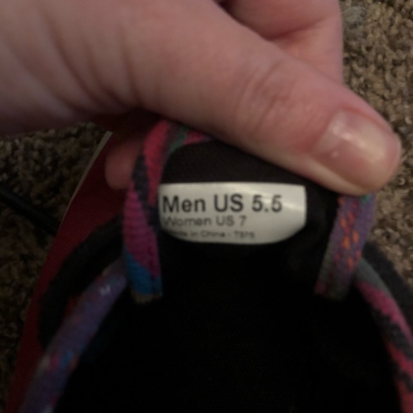 Red Van Authentic with Patterned tongue - Picture 6 of 7